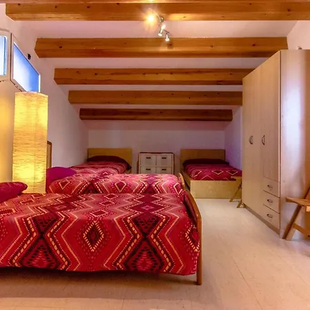 Casa Montse Barà *