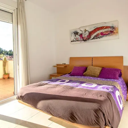 Semesterbostad Casa Montse Bara *