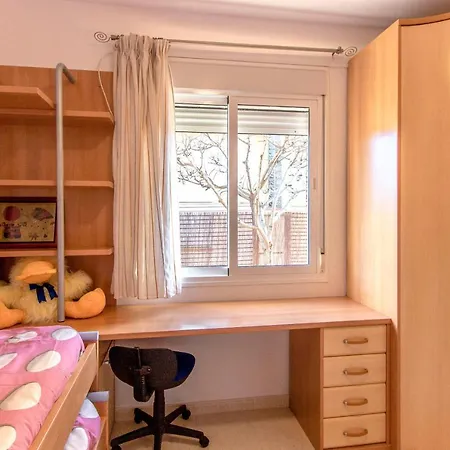 Semesterbostad Casa Montse Bara