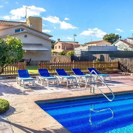Casa Montse Barà