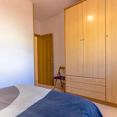 Semesterbostad Casa Montse Bara