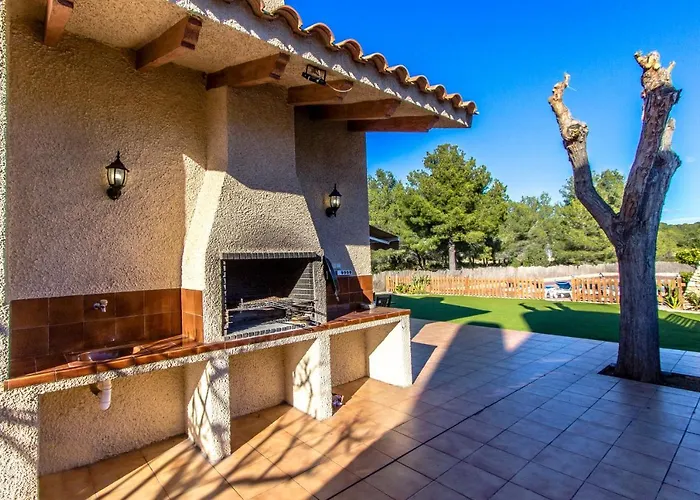 Casa Montse Barà * Roda de Bará