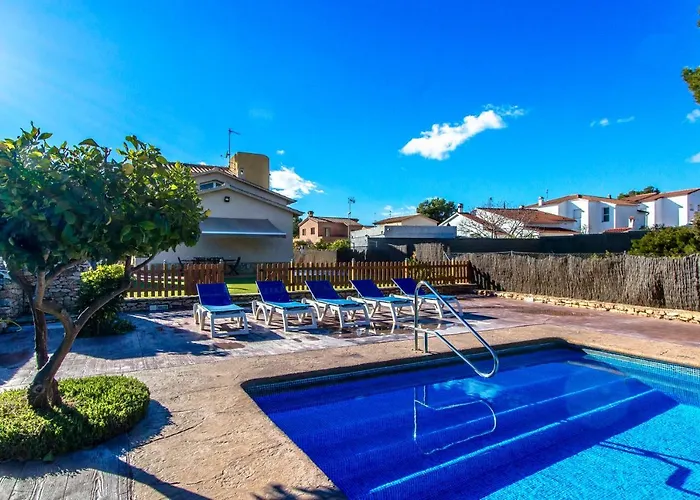 Casa Montse Barà
