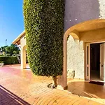 Casa Montse Bara 度假居