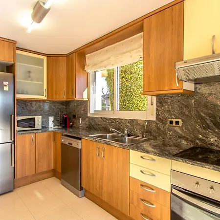 Holiday home Casa Montse Bara *