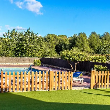 Casa Montse Bara Holiday home Roda de Bera