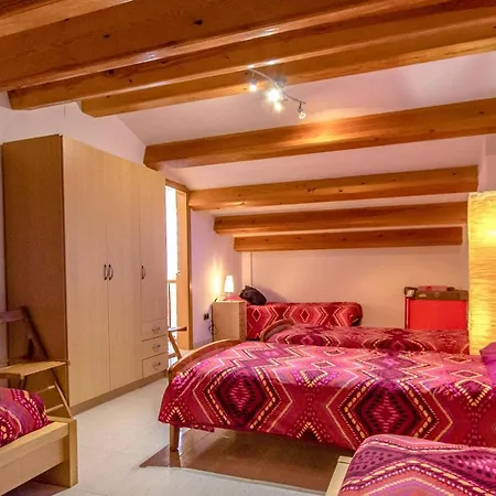 Casa Montse Bara Holiday home *