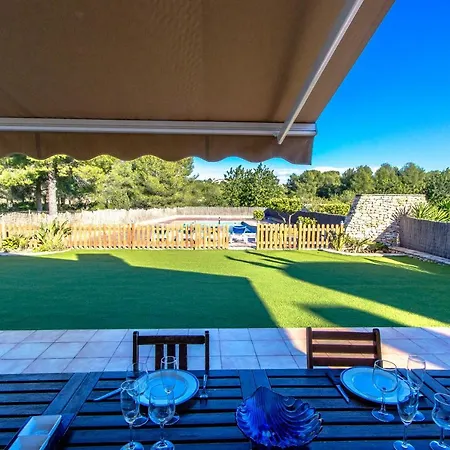 Casa Montse Bara Holiday home *